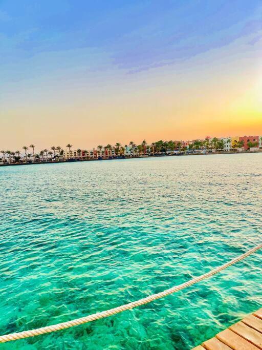 السعادة *