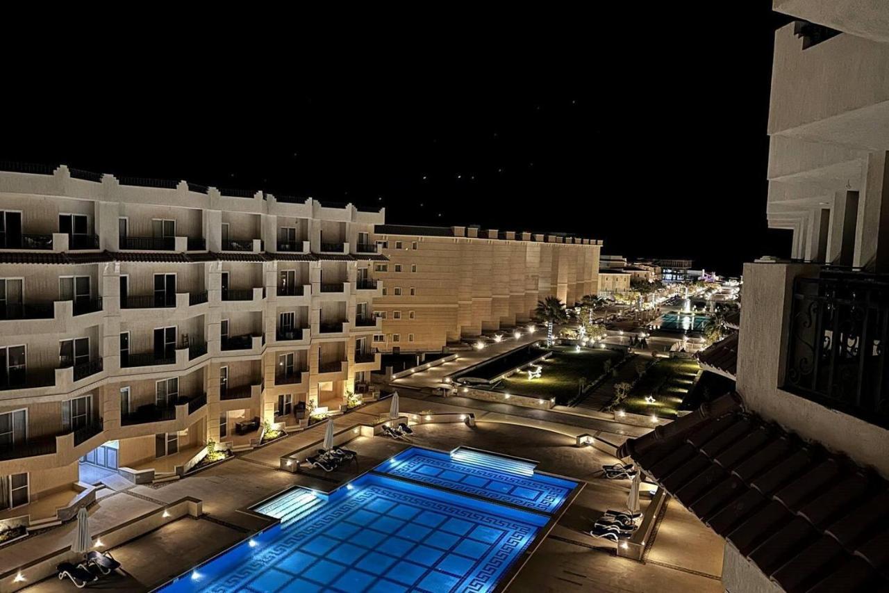 Luxury New In - Private