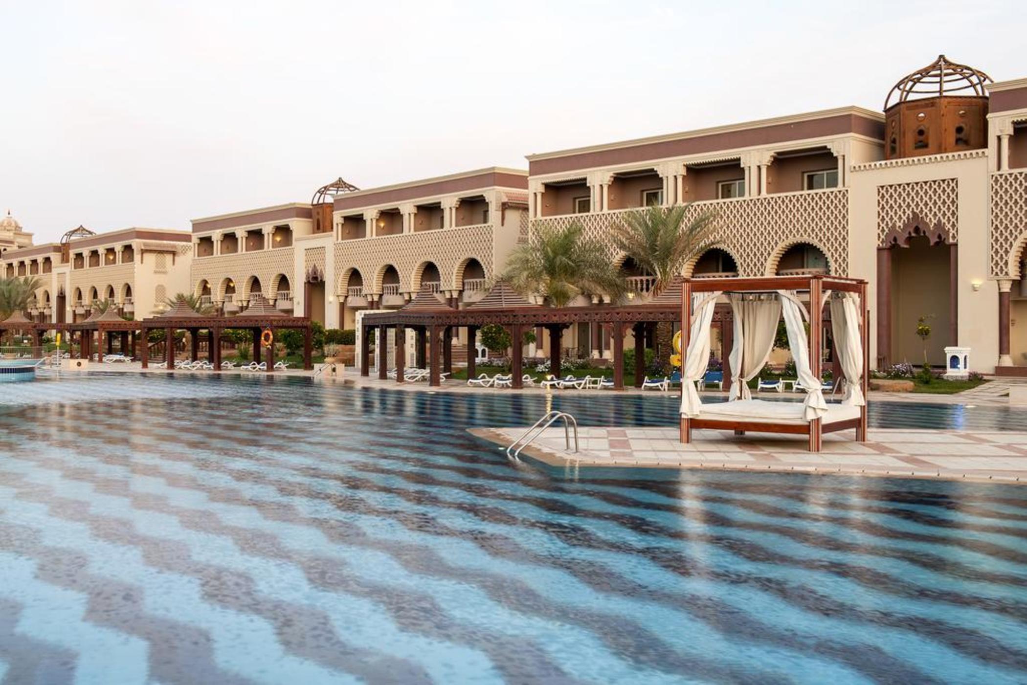 Sunrise Mamlouk Palace 5*