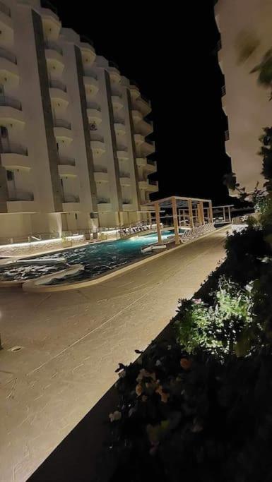 La Quinta 2