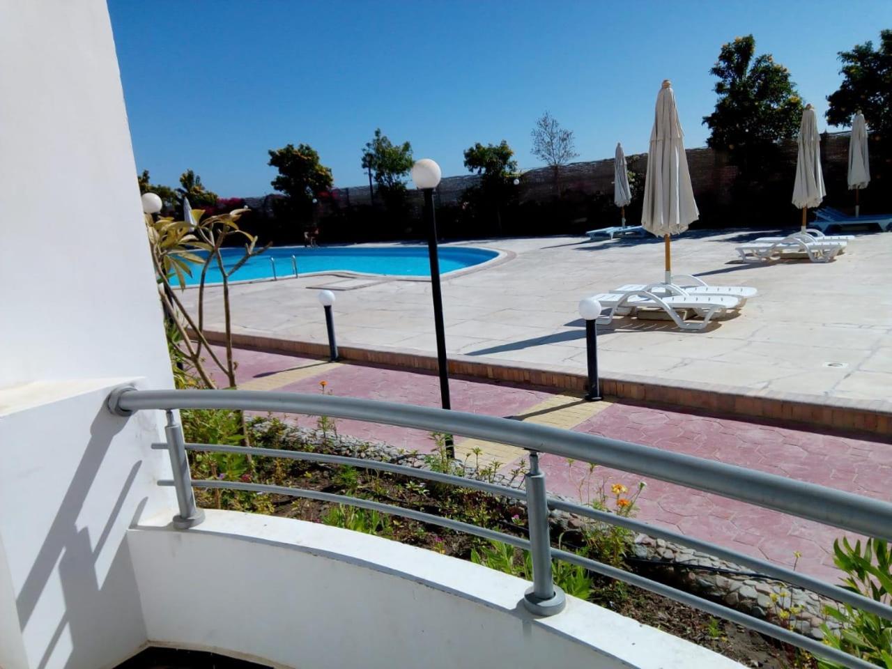 Aparthotel Cecelia *