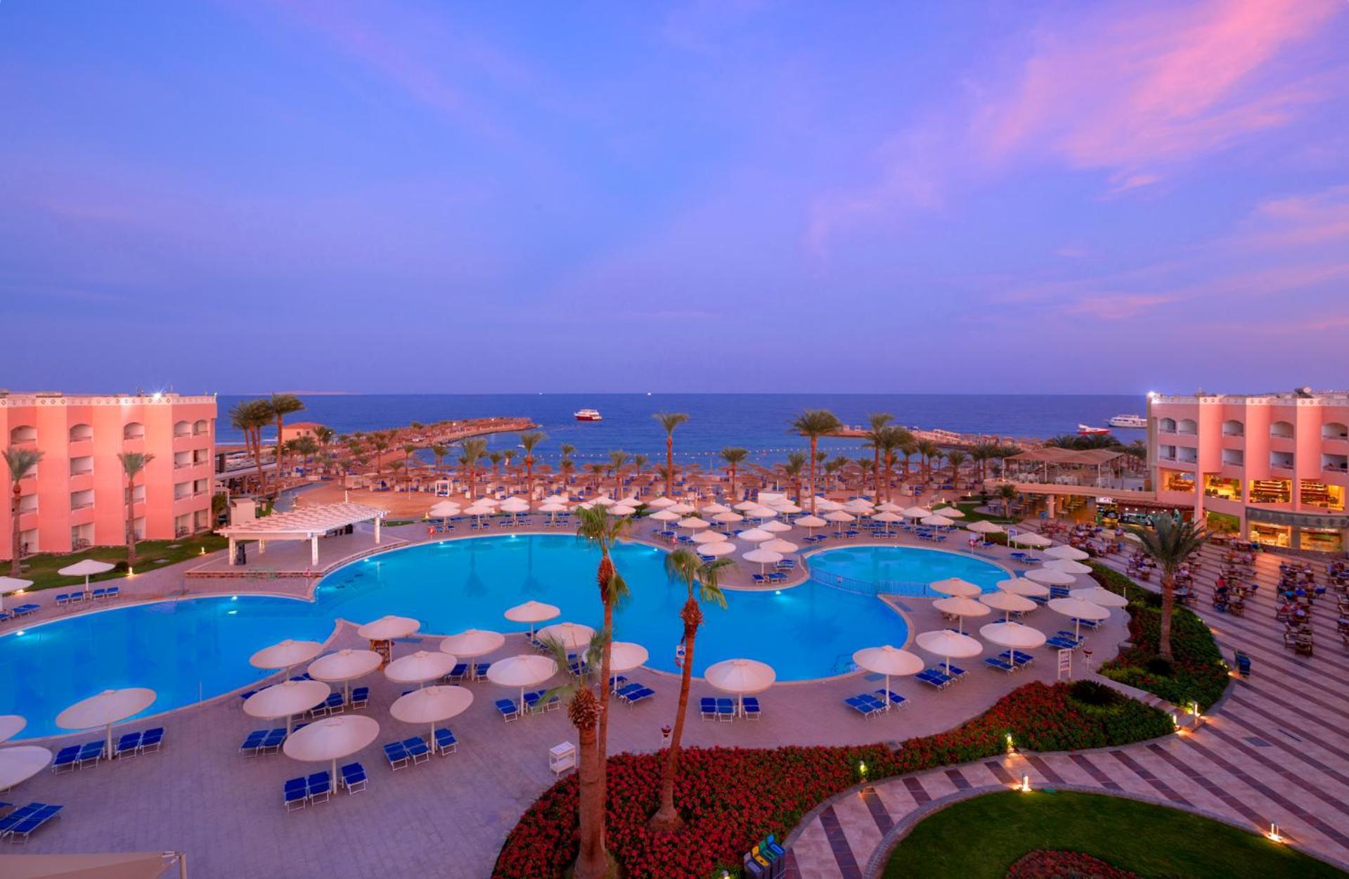 Albatros The Club - Aqua Park Station touristique 4*