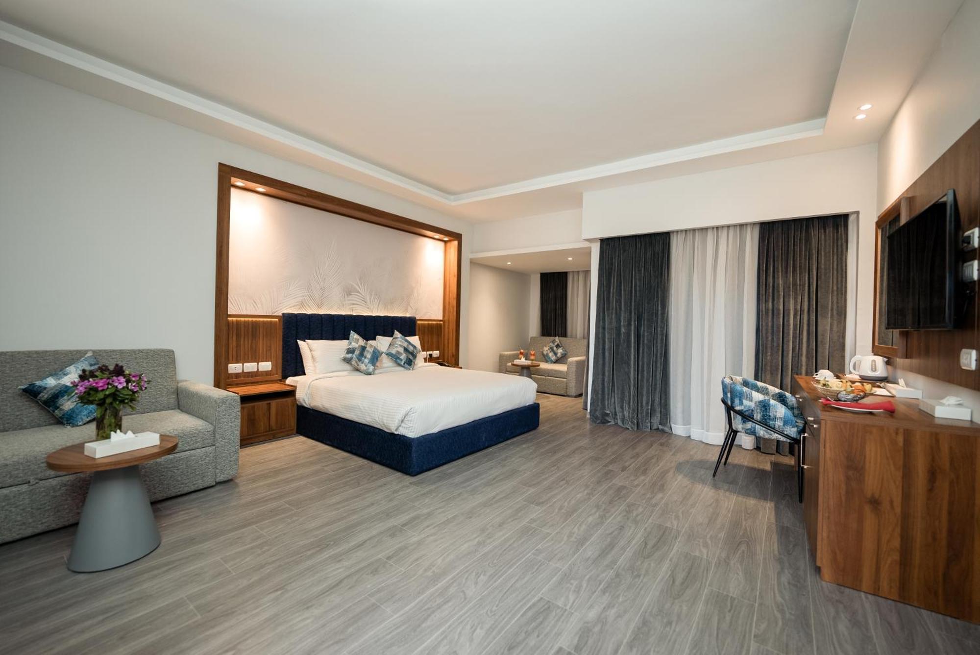 Resort Golden 4*