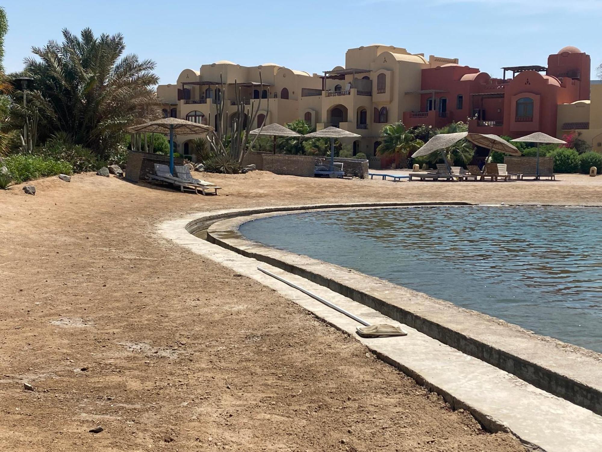 Lovely Two Bedroom Apartment *