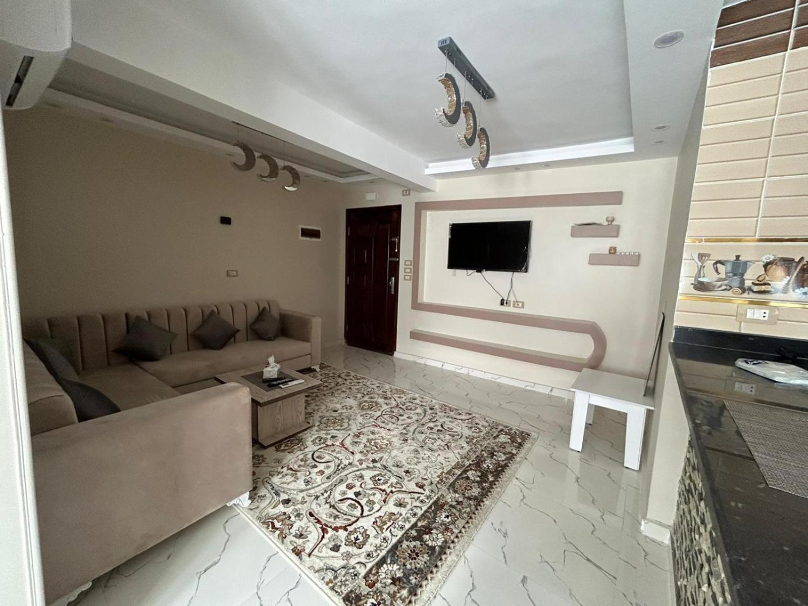 Apartment Hossam 1 *