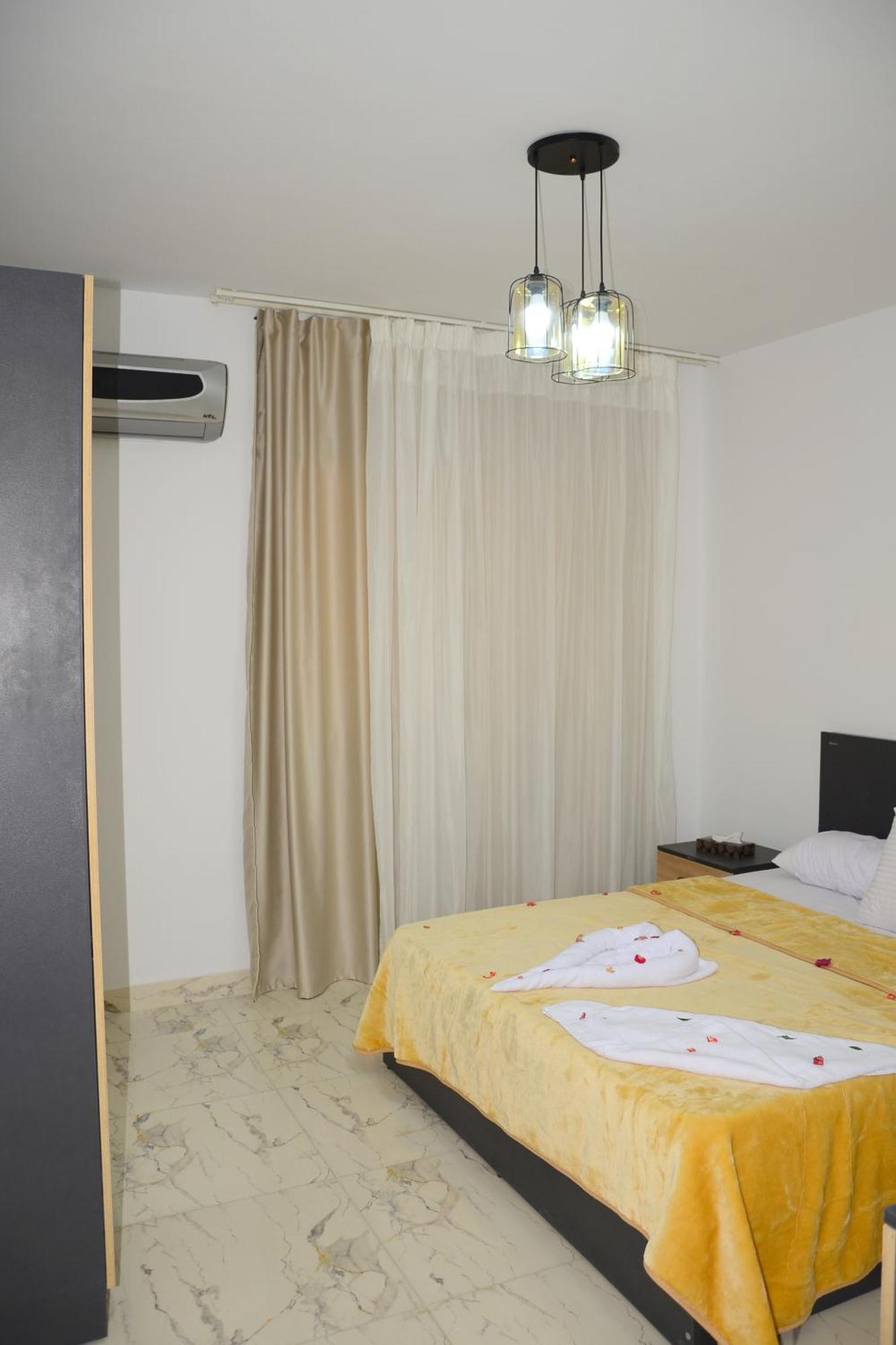 Luxe Inside Karma Al Ahiaa-beach Free Access Apartment *