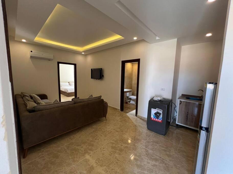 Apartment Elegant 2-bedroom Mirage Bay