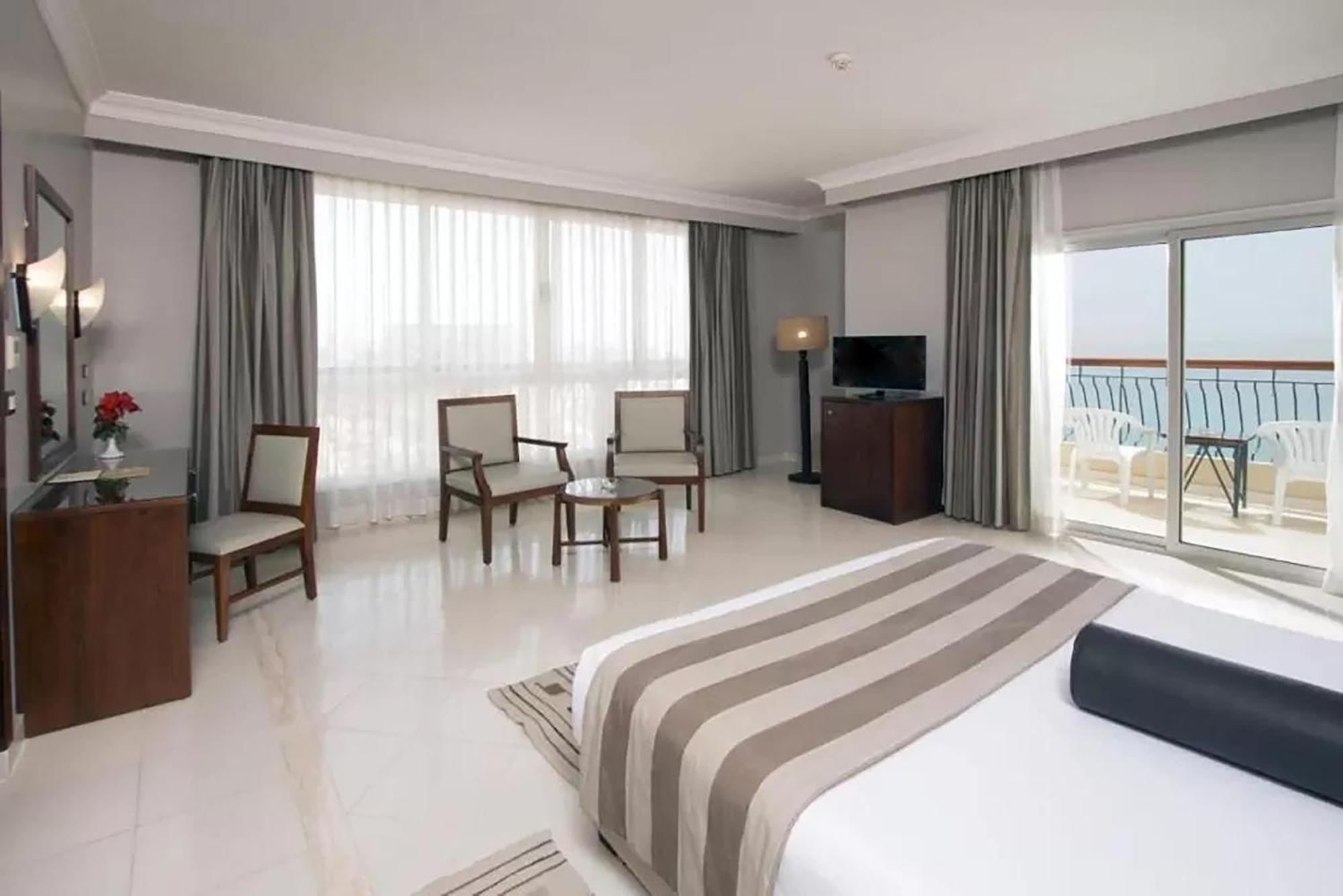 Zya Regina And Aqua Park 4*