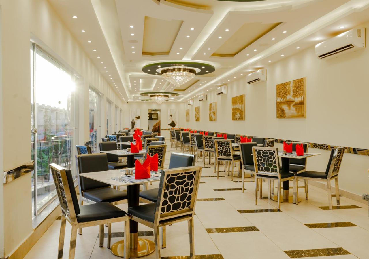 Minamark For Families And Couples Only