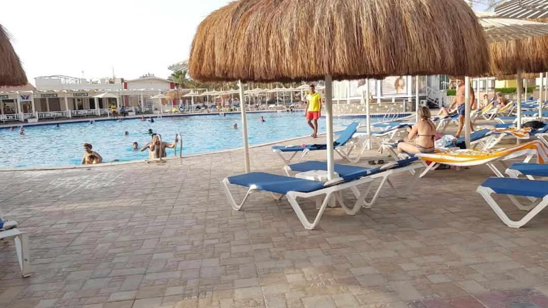 Mirage Bay & Aqua Park