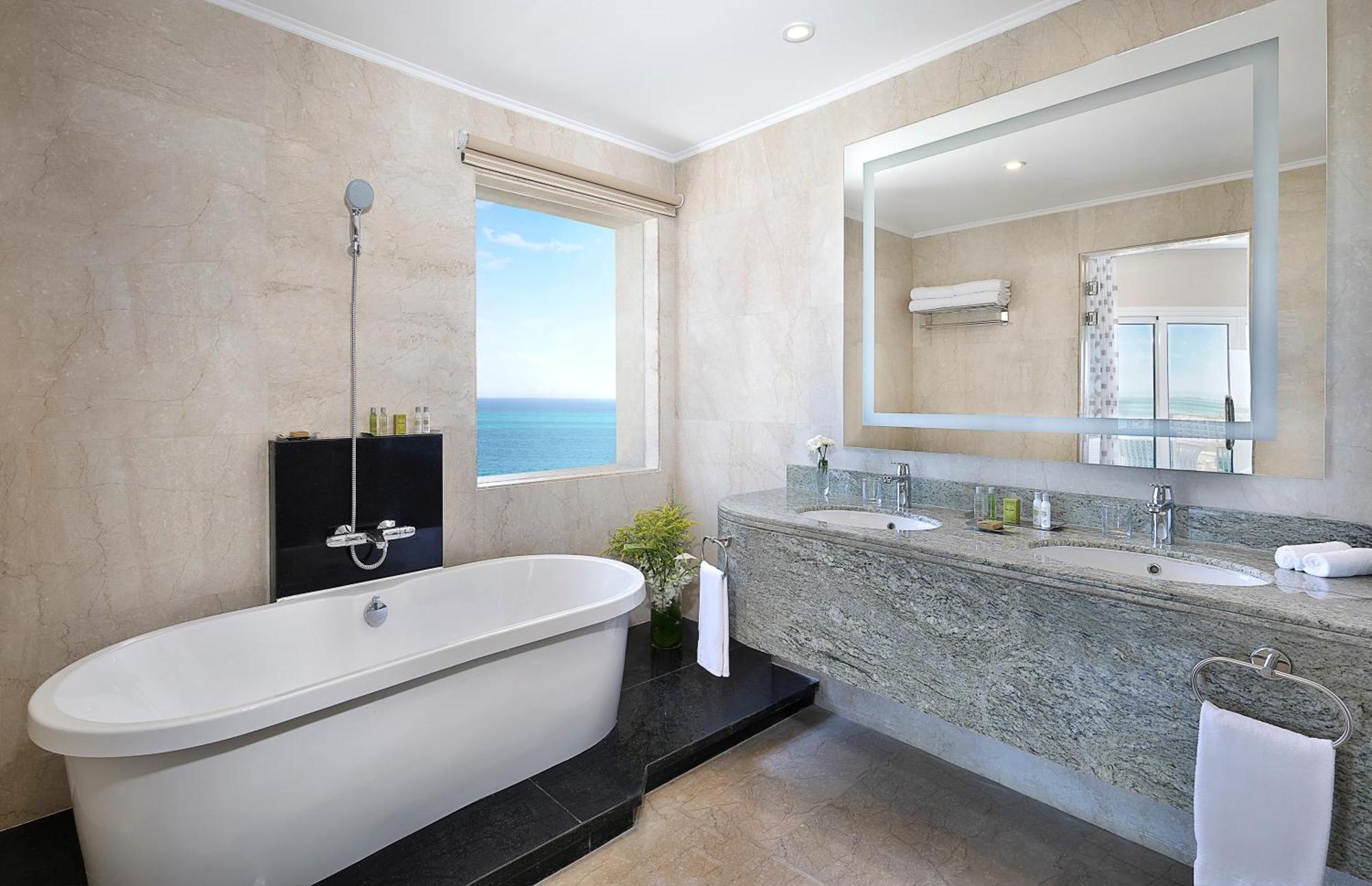 Hilton Plaza Station touristique Hurghada
