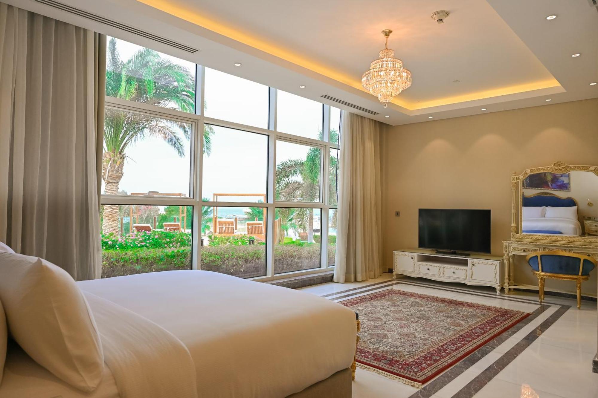 Hilton Plaza Hurghada