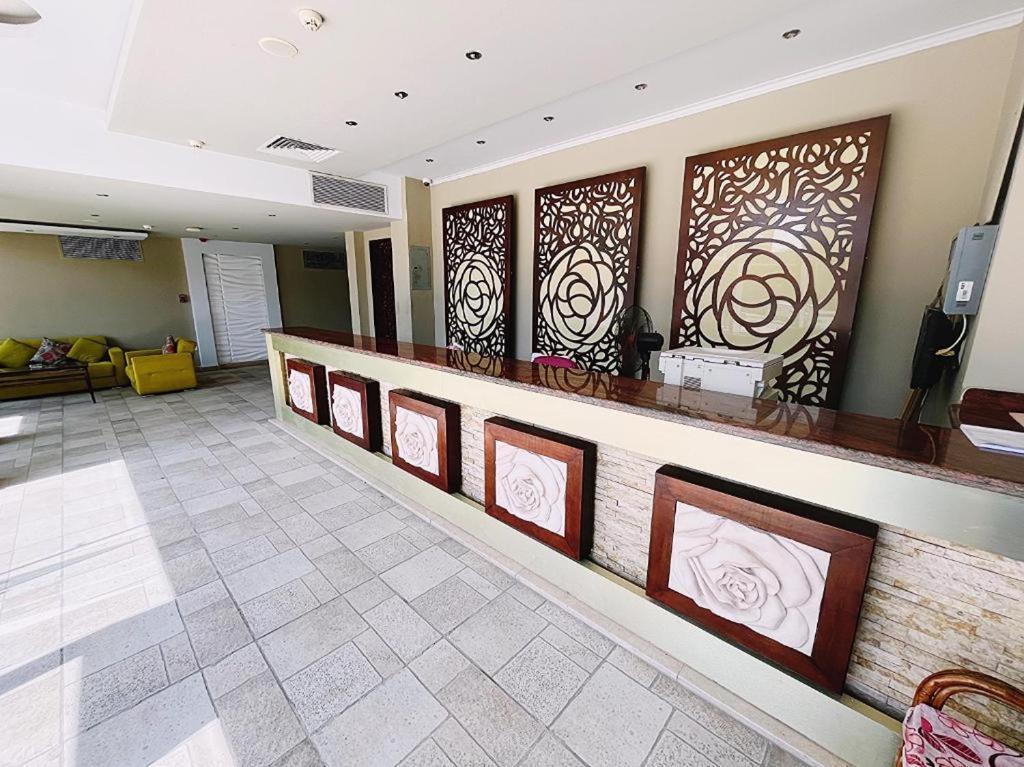 New Gaisum Hotel *