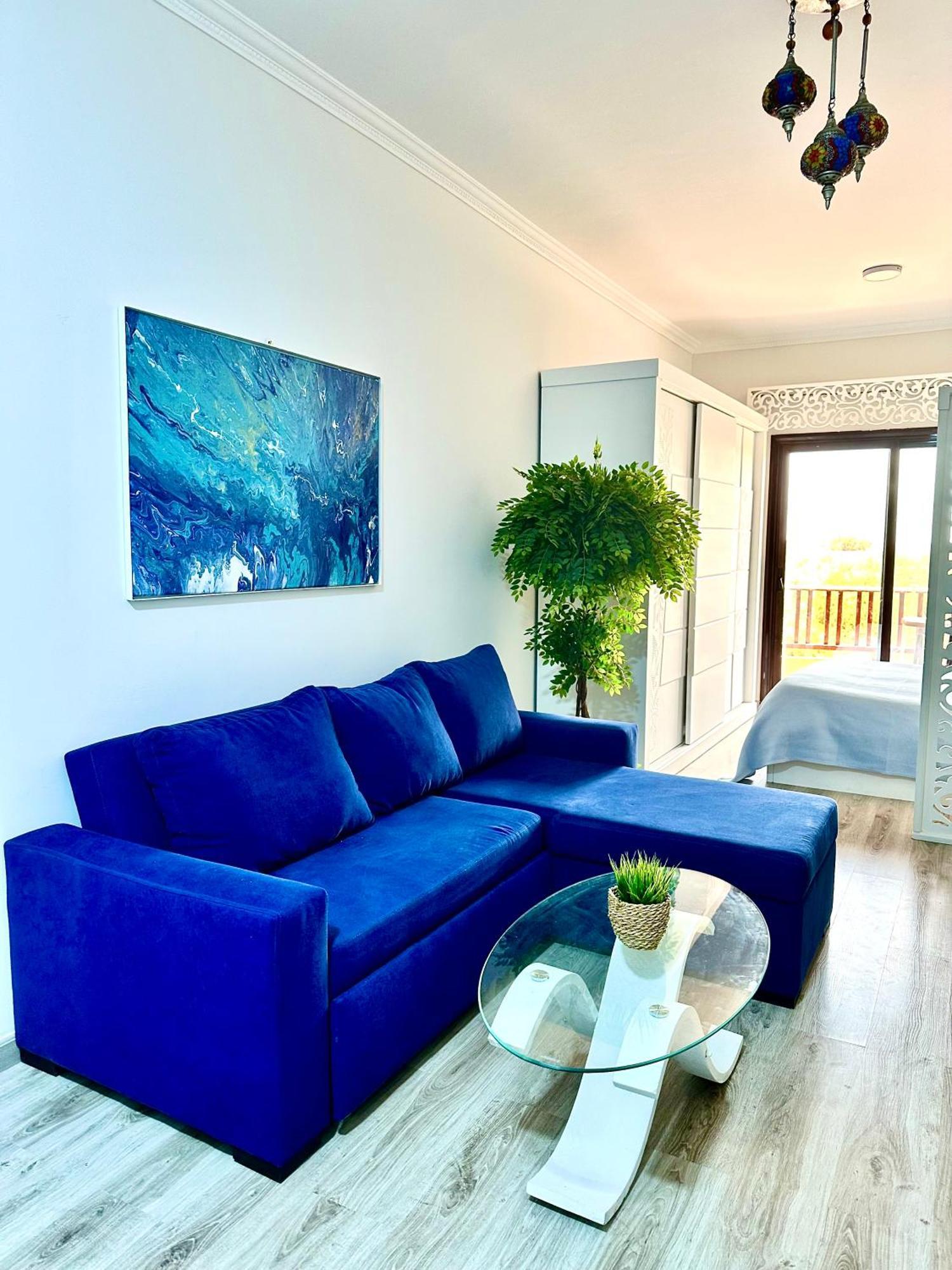 Sunside Apartment *