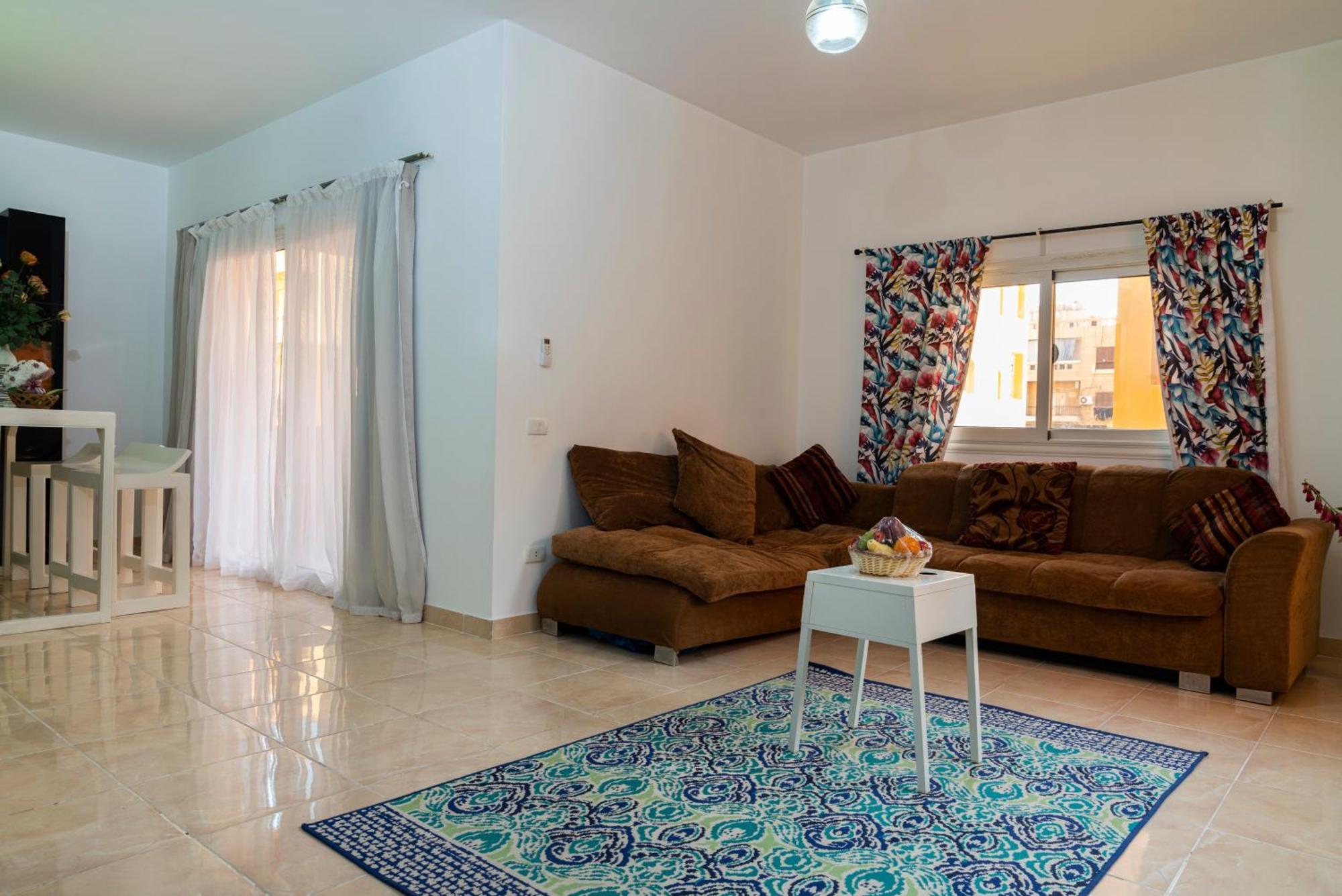 Appartement Modern 2br - Al Dora Resort,