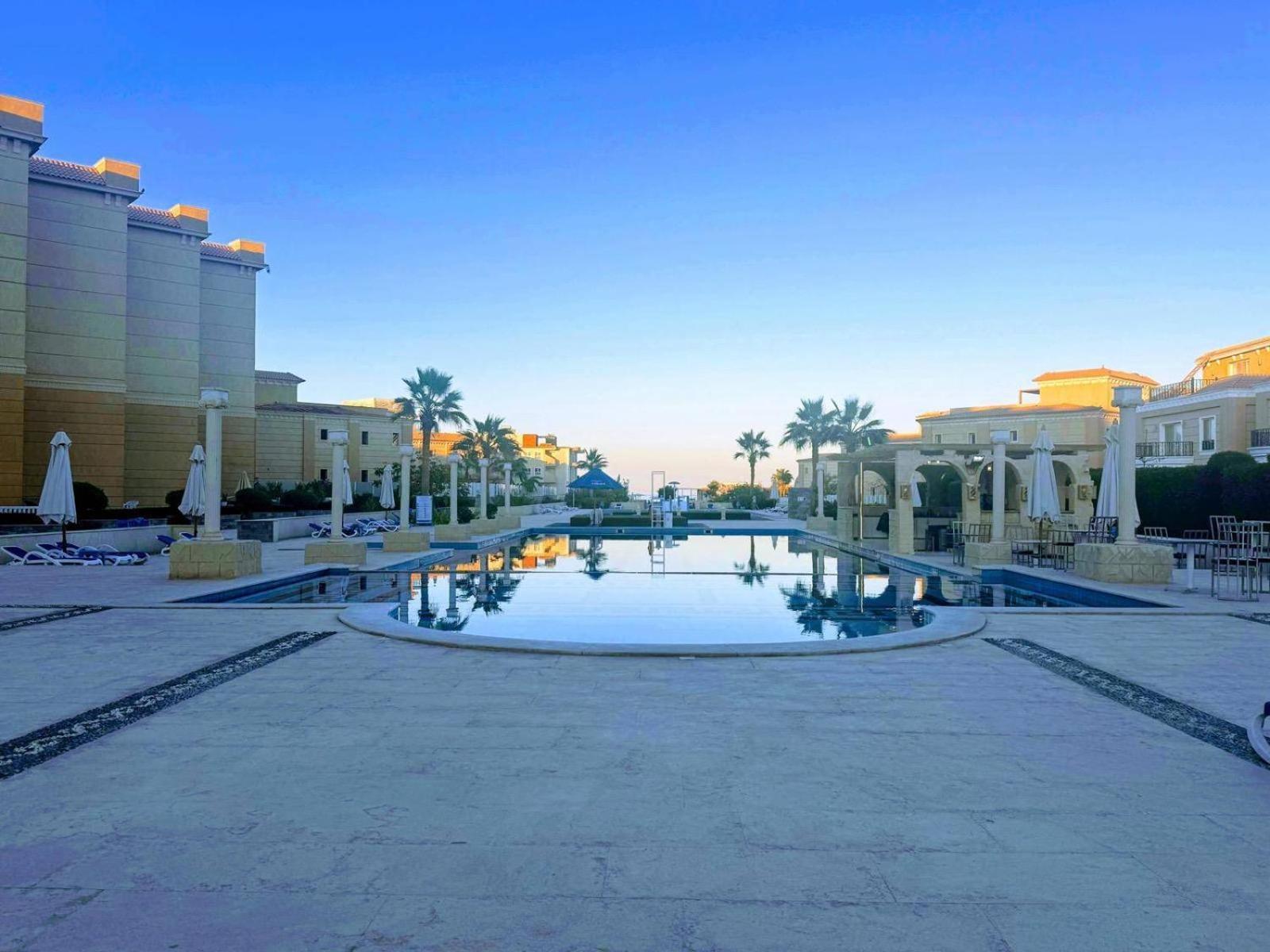 Luxury New In - Private Apartment