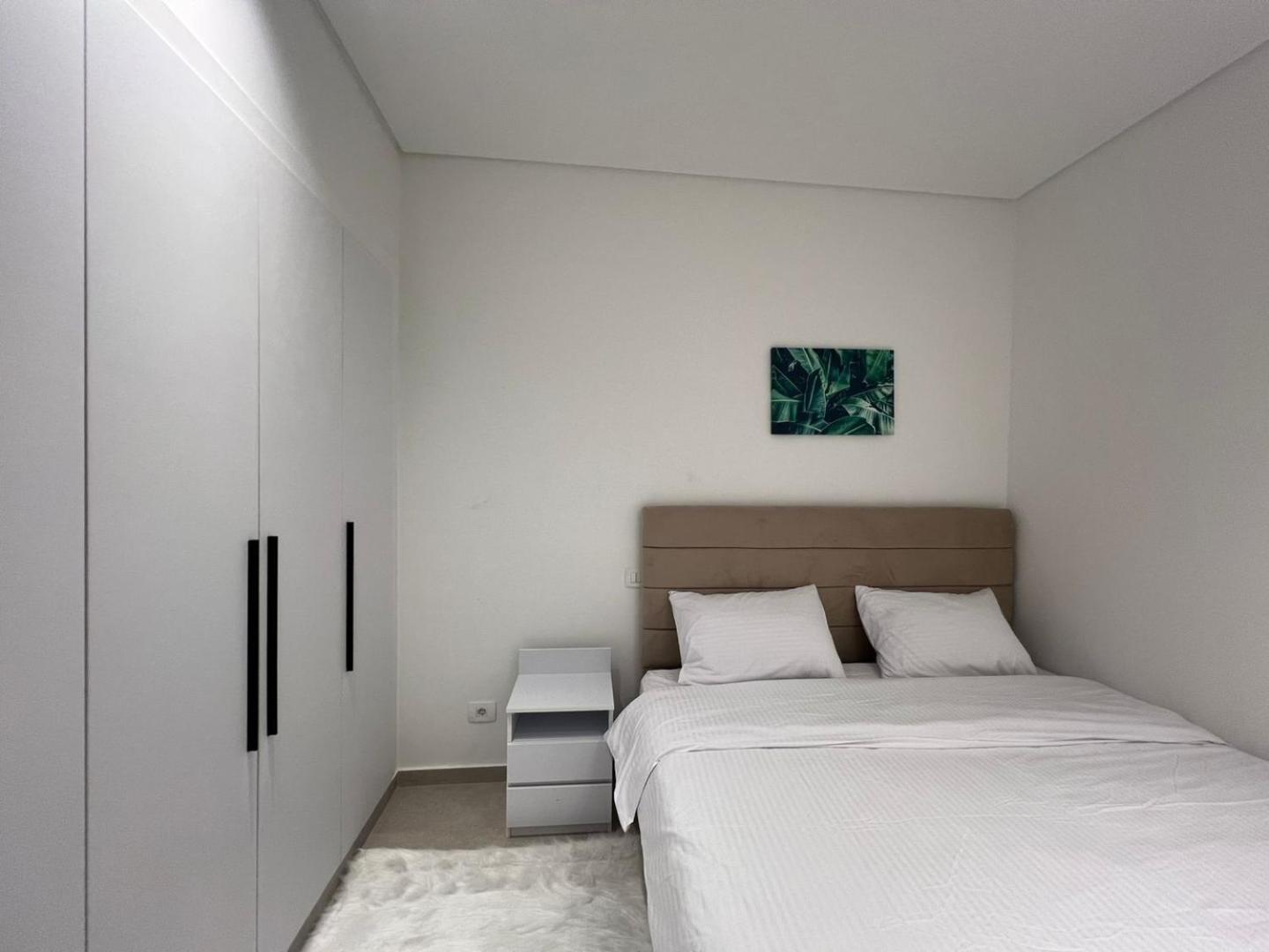 Brand New 1 Bdr Kamaran