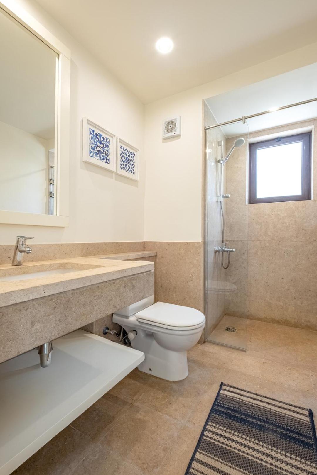 Prime Location Sea View Holiday home