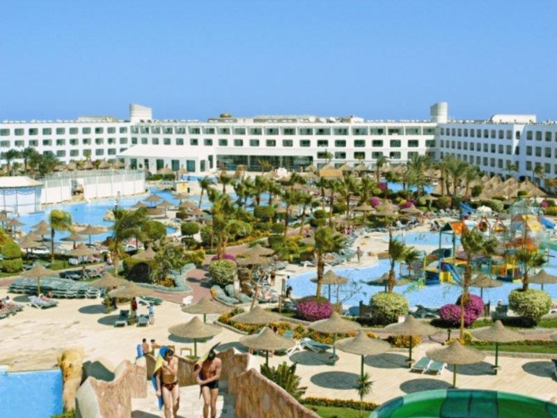Titanic Aqua Park - Families And Couples Only