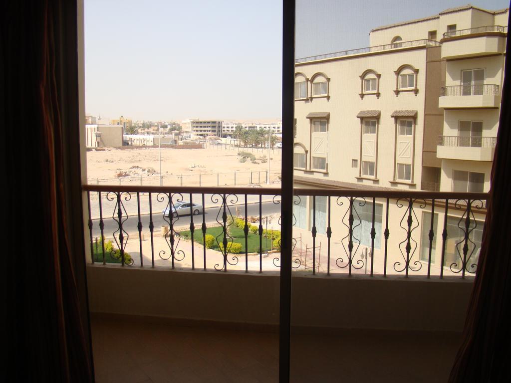 Villages Road * Hurghada