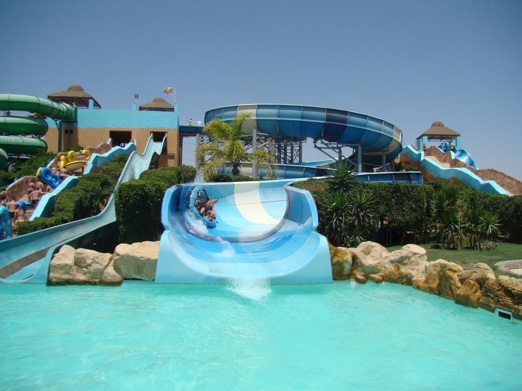Station touristique Titanic Aqua Park - Families And Couples Only