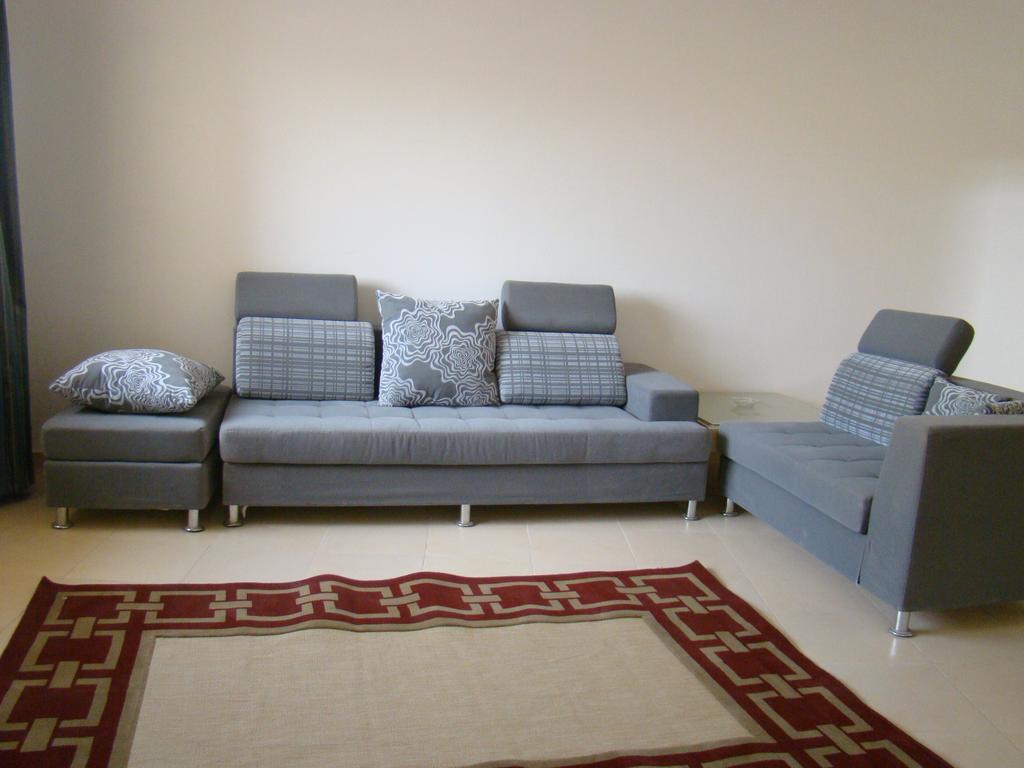 Villages Road Apartment