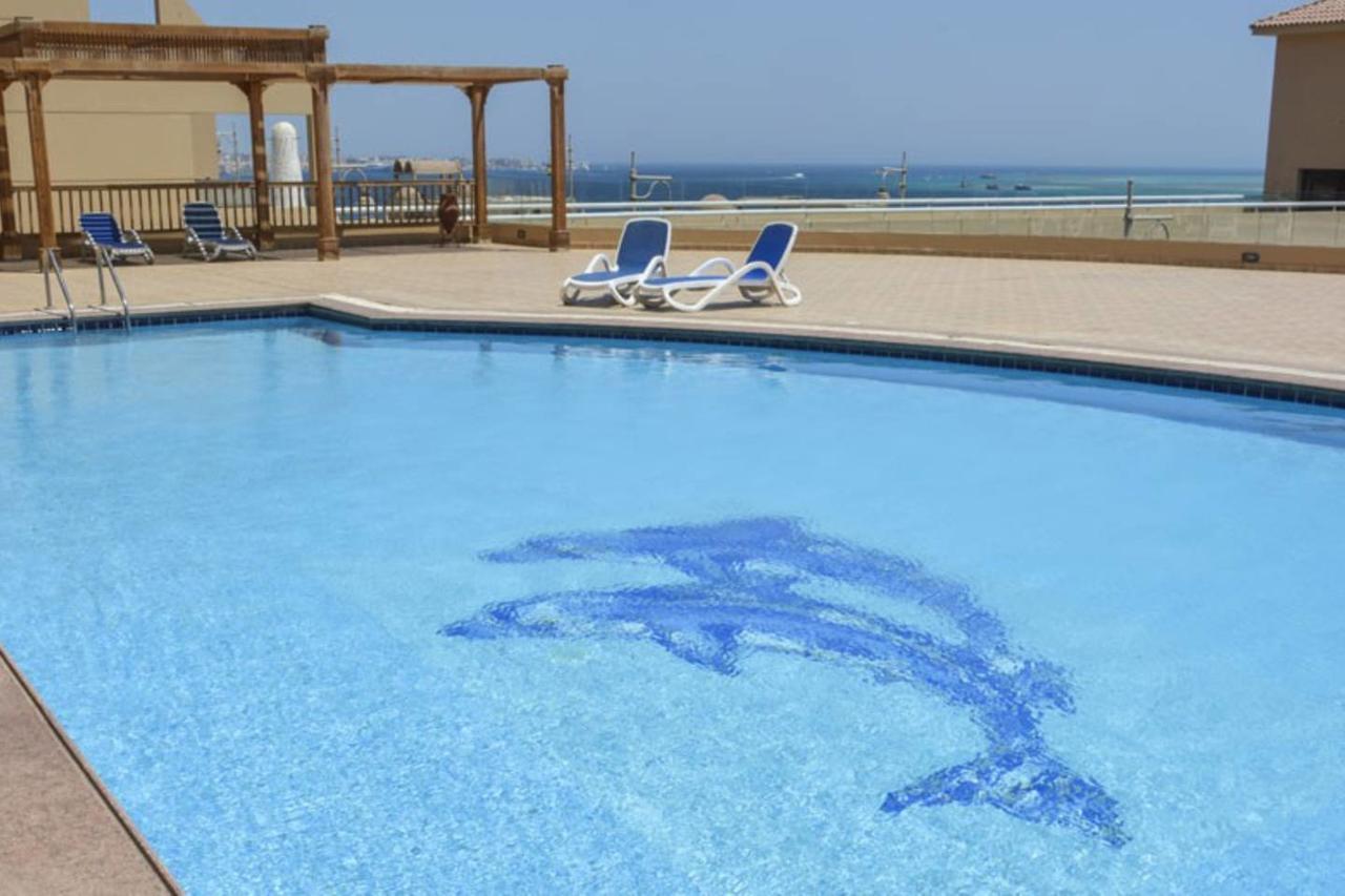 The View Family Pool & Beach Apartment Hurghada