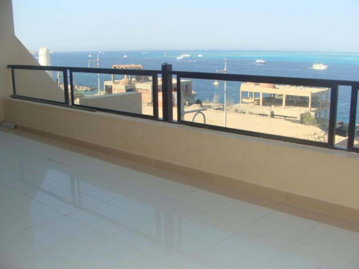 The View Family Pool & Beach