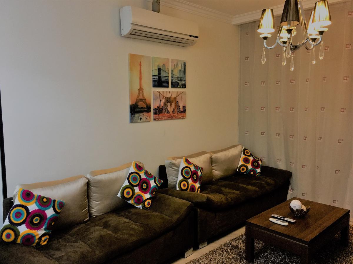 Apartamento Pool View At British - Unit 13