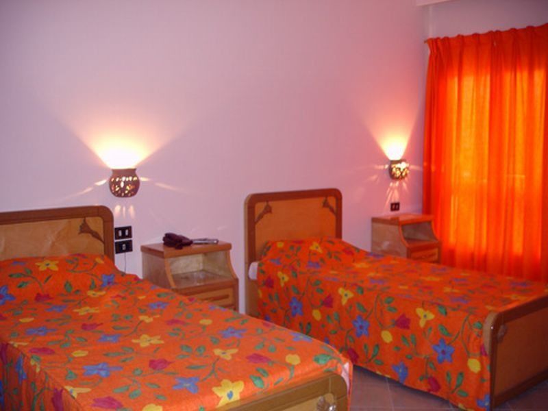 Golden Rose Hostel
