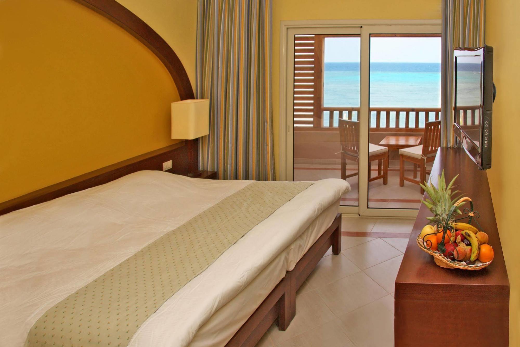 The Breakers Diving And Surfing Soma Bay Resort Hurghada