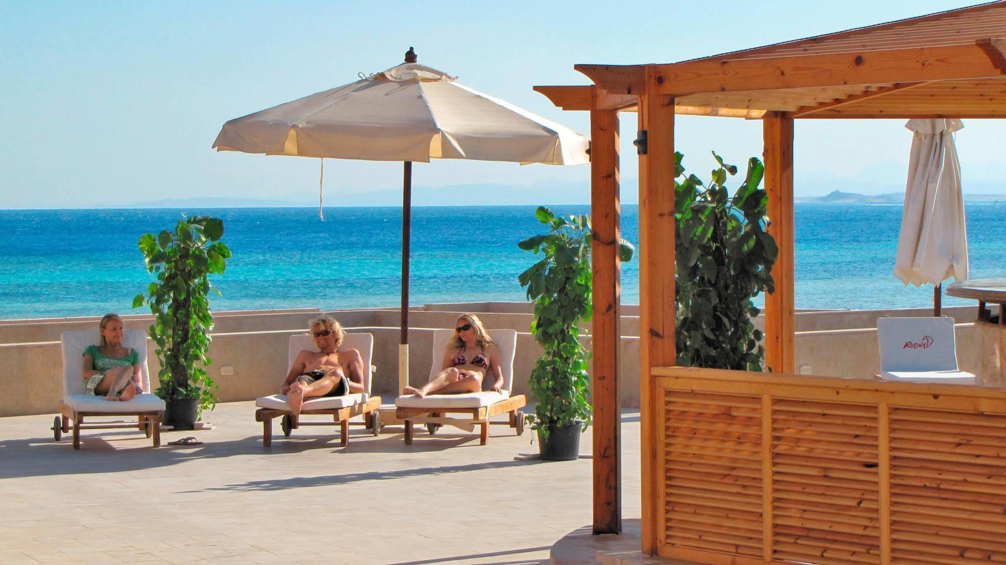 Resort The Breakers Diving And Surfing Soma Bay 4*