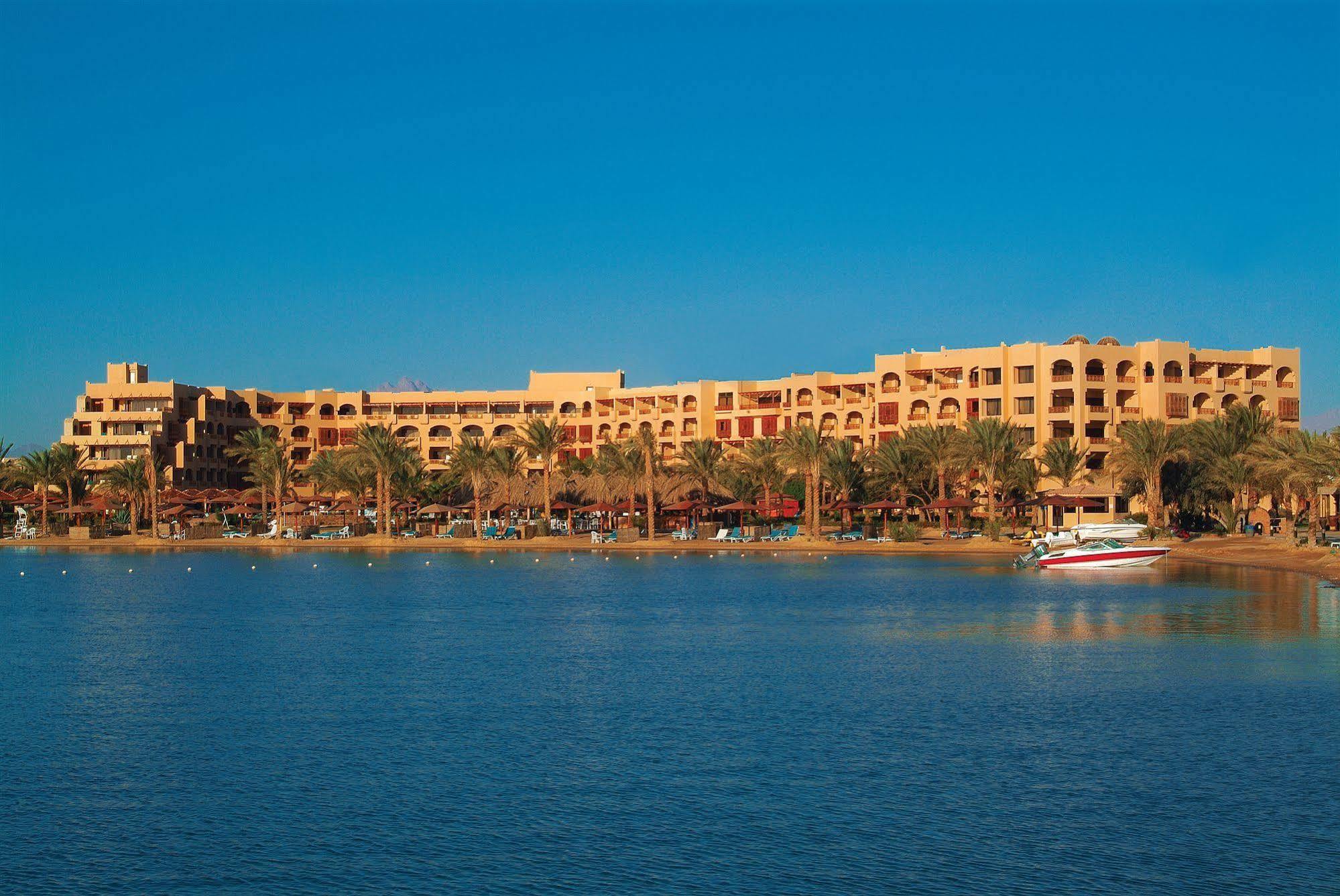 Continental Hotel 5*