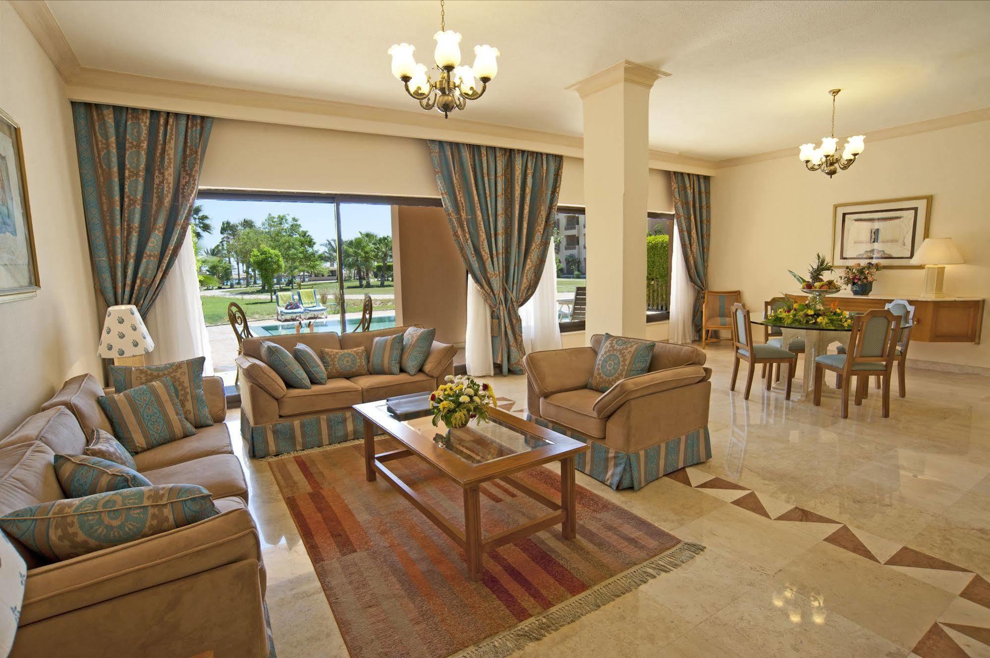 Continental Hotel