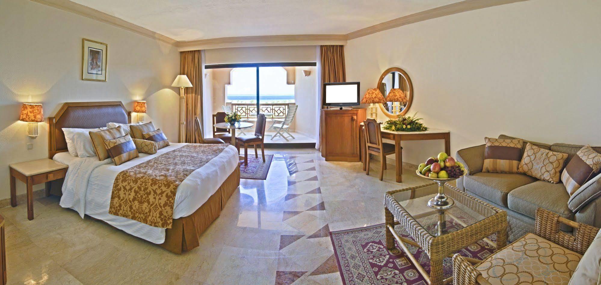 Continental Hotel