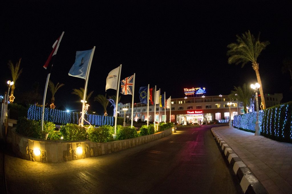 Titanic Aqua Park - Families And Couples Only