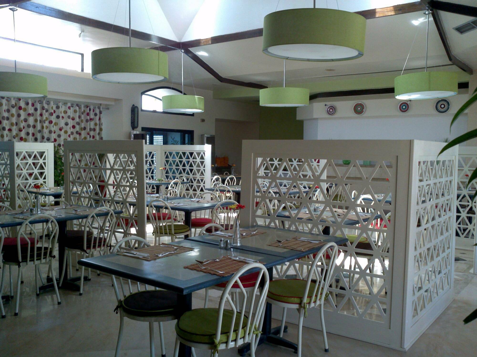Resort Lotus Bay 4*