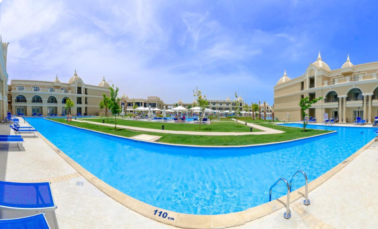 Titanic Royal-families And Couples Only Resort 5*