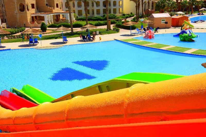 Royal Lagoons & Aqua Park Families And Couples Only 5* Hurghada